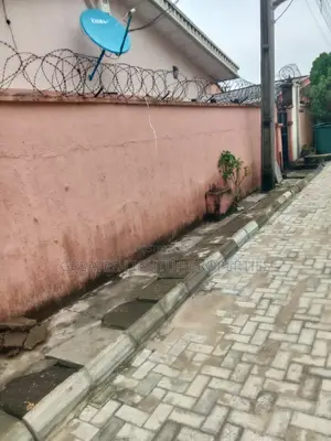 Furnished 4bdrm Bungalow in Satellite, Amuwo-Odofin for sale
