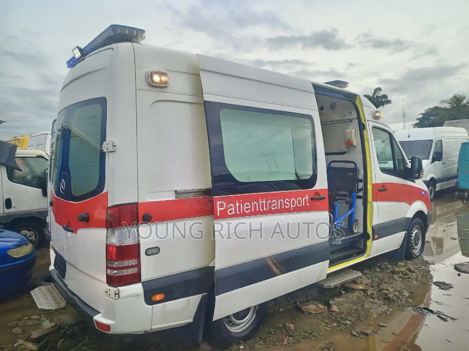 Mercedes-Benz Sprinter 2014 White