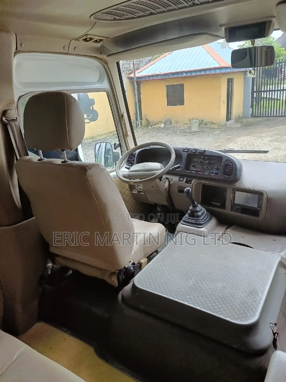 Toyota Coaster 2009 White