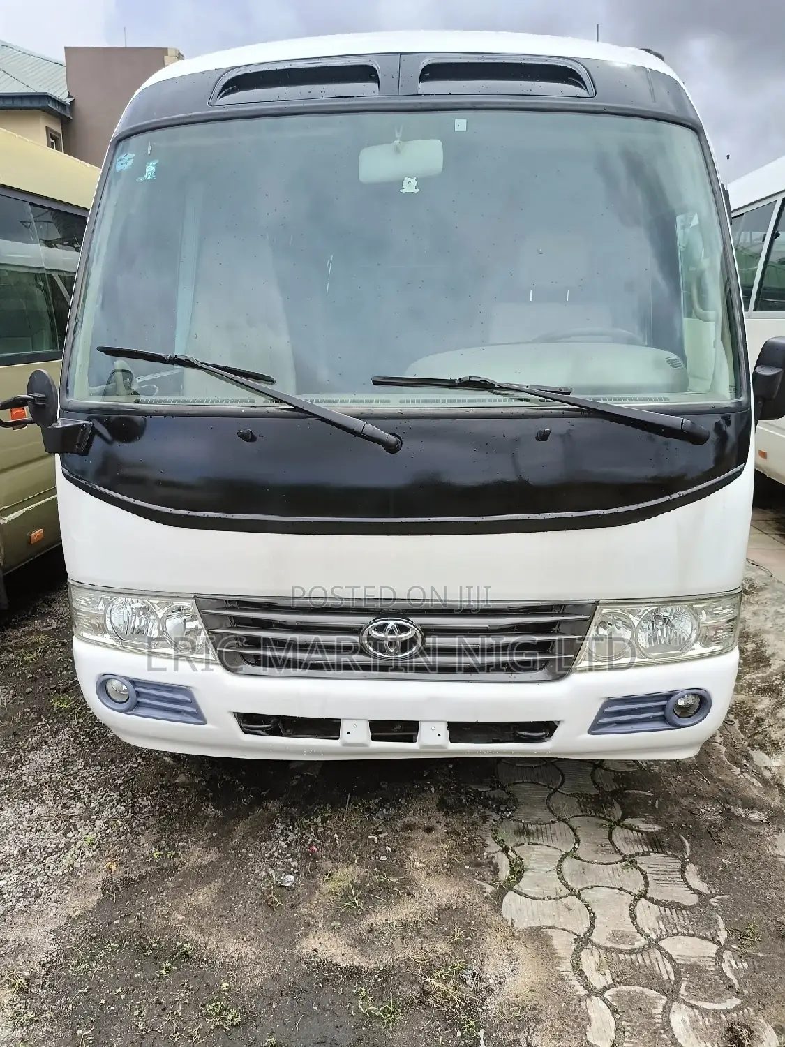 Toyota Coaster 2009 White