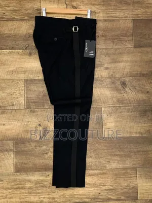 Original Italian Dsquared2 Pants Available in Store