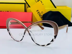 Fendi Luxury Frame Glasses