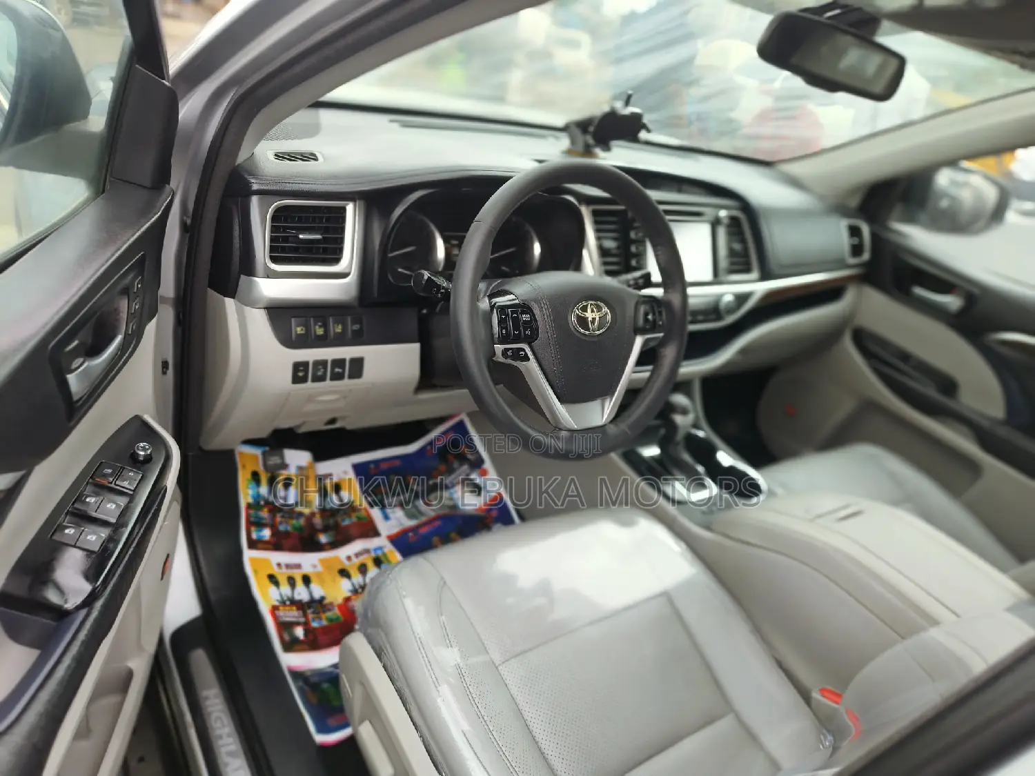 Toyota Highlander 2017 Silver