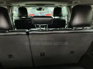 Toyota Highlander XLE 4x4 V6 (3.5L 6cyl 8A) 2018 Blue