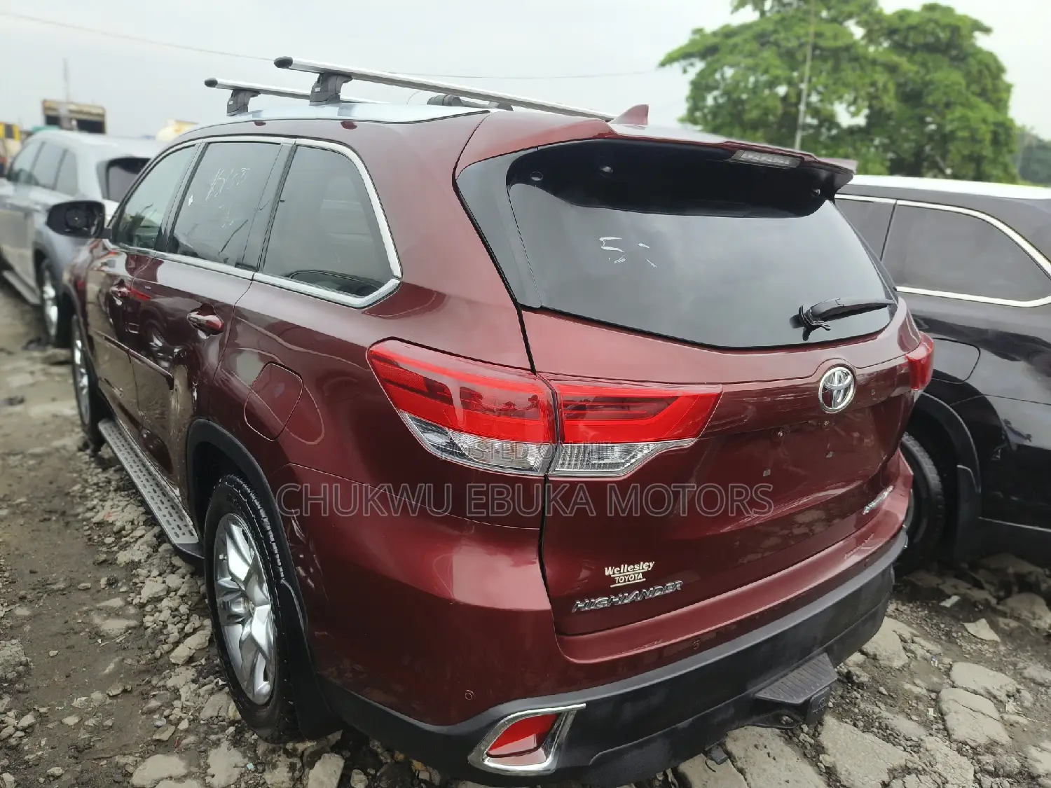 Toyota Highlander 2017 Red