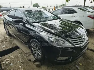 Photo - Hyundai Grandeur 2.2 CRDi 2012 Black