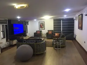 Luxury 2 Bedrooms Penthouse With a Lift