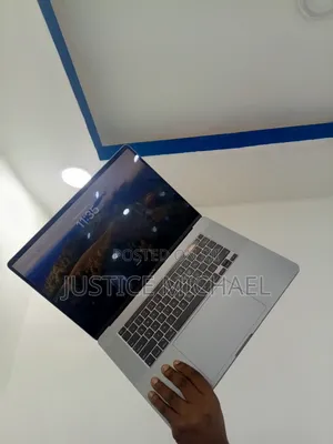 Laptop Apple MacBook Pro 2019 16GB Intel Core I7 SSD 512GB