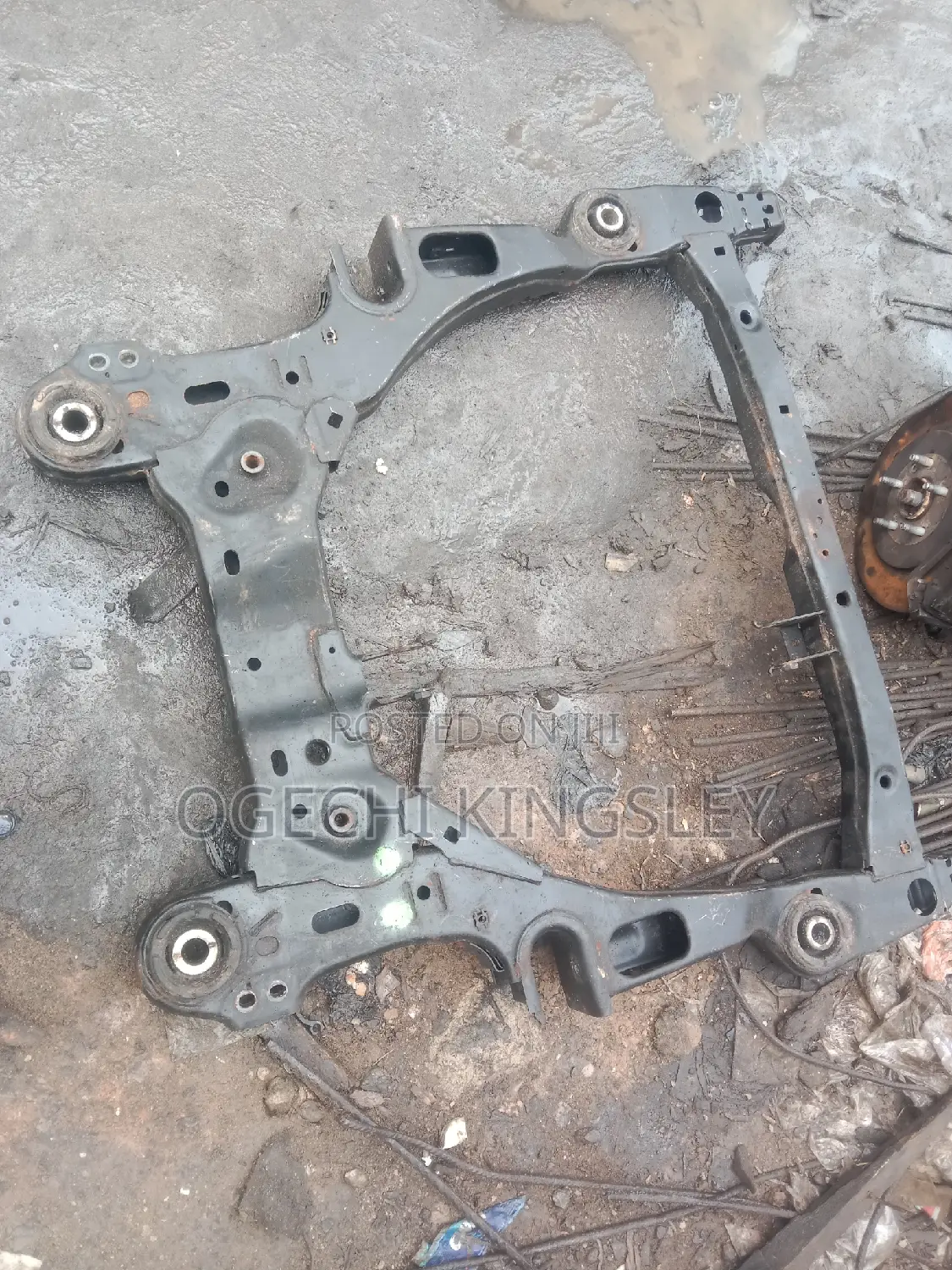 Ford Explorer 2013 Front Beam
