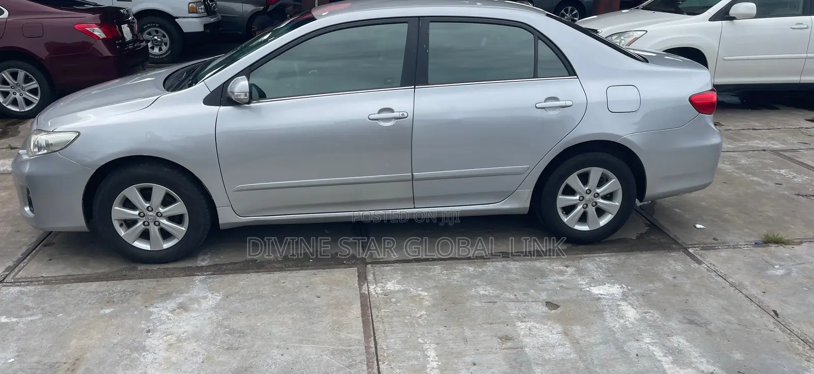 Toyota Corolla 2012 Silver