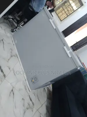 Hisense Fast Freezing Hisense Deep Freezer {297 Litres}