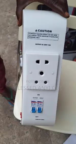 High Quality Fireman 5000w Automatic Voltage Wall Mounted