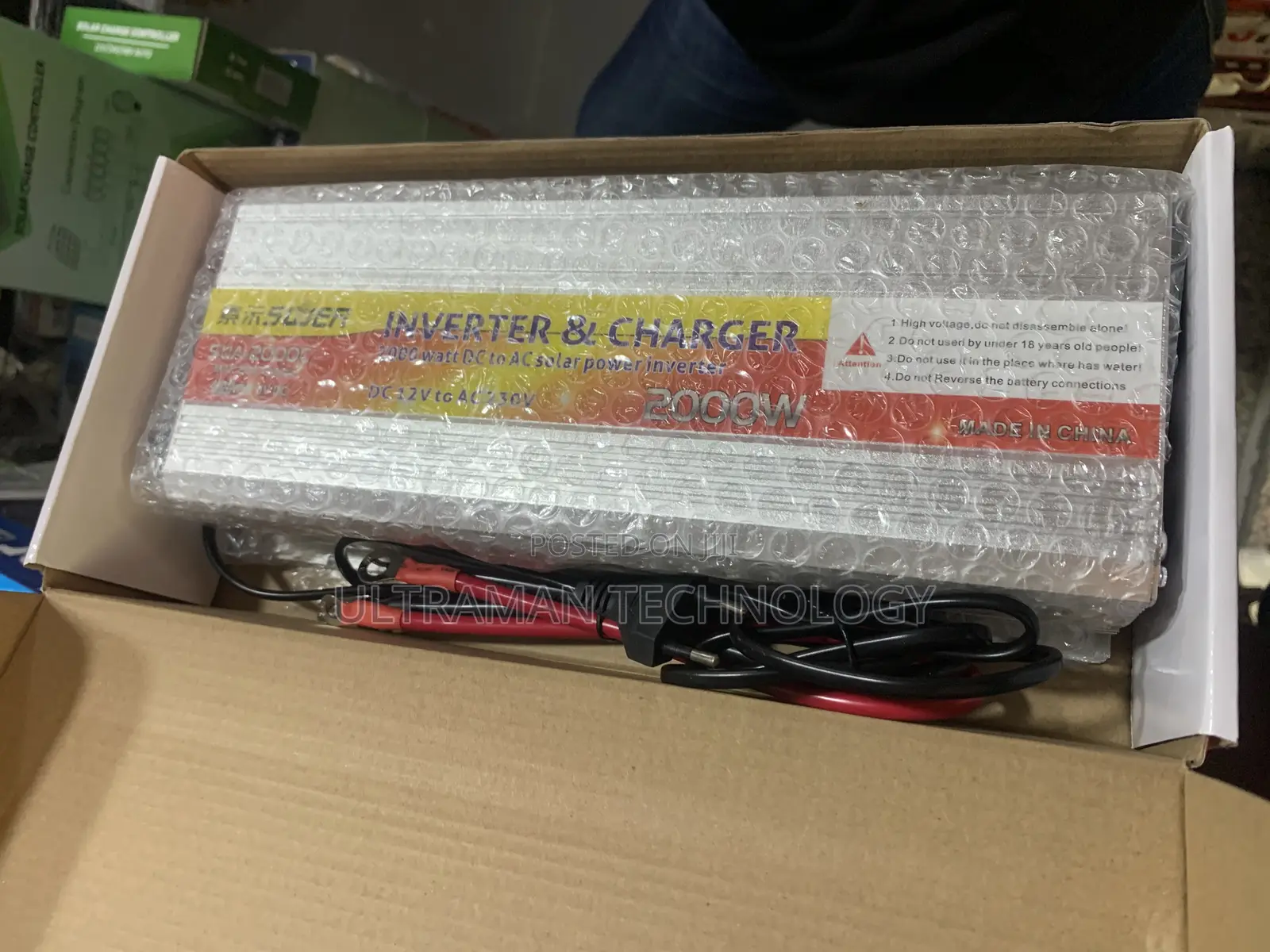 2000 Watts (2kva Mini Solar Inverter) Dc/Ac + 220v Charger