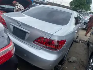 Lexus ES 330 2005 Silver