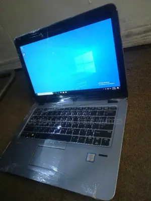Laptop HP EliteBook 820 G3 8GB Intel Core I5 SSD 256GB