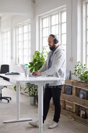 Home or Office Electric Adjustable Desk 1.6meter