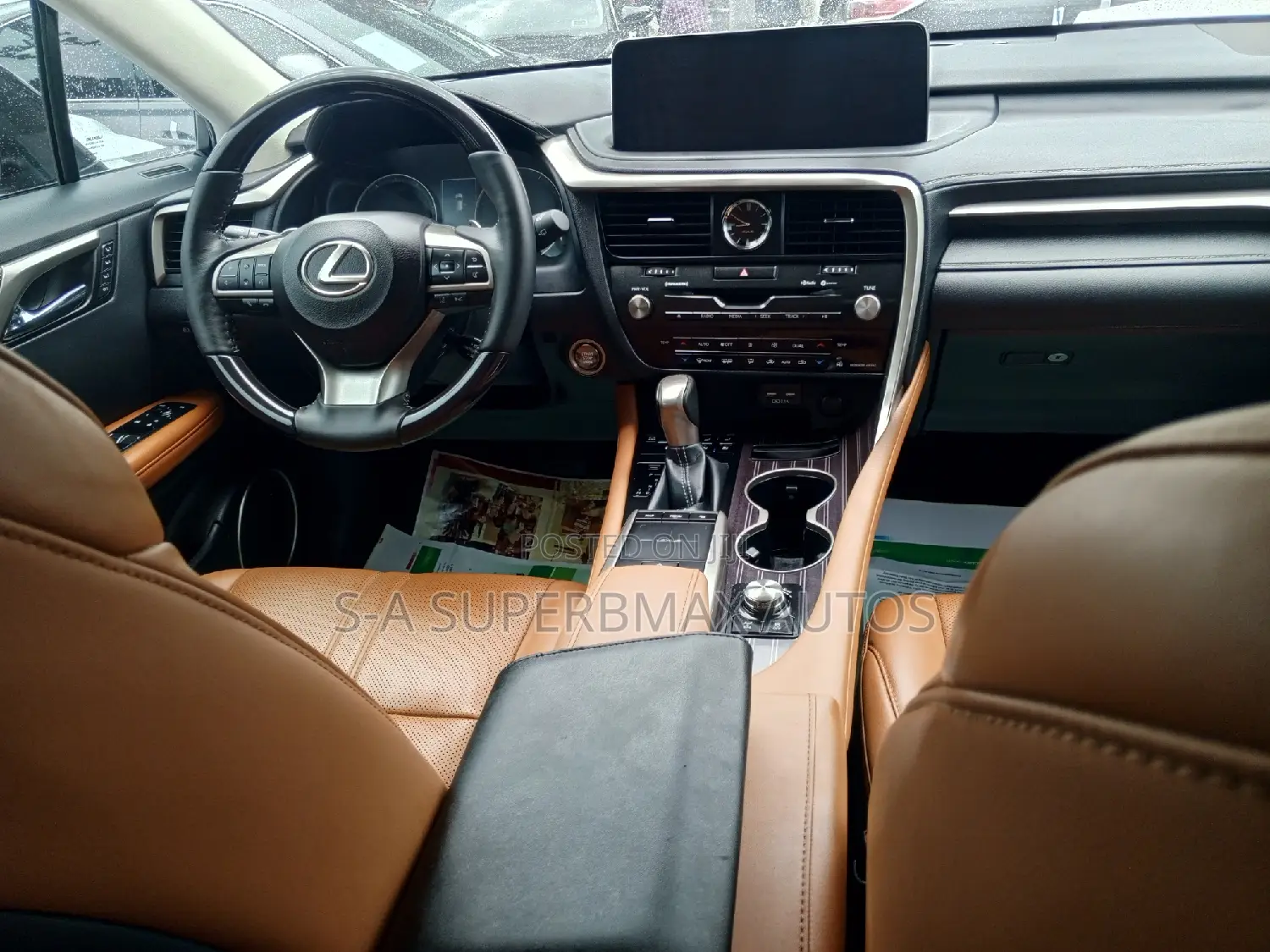 Lexus RX 2022 Black
