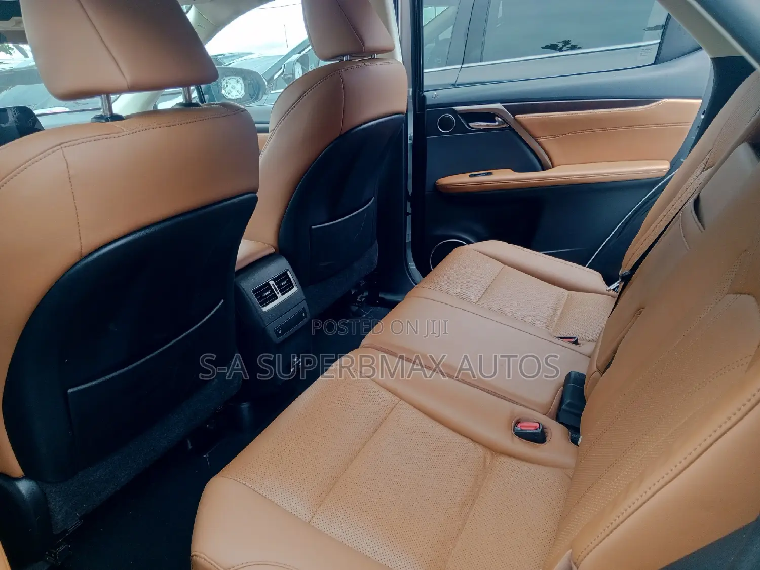 Lexus RX 2023 White