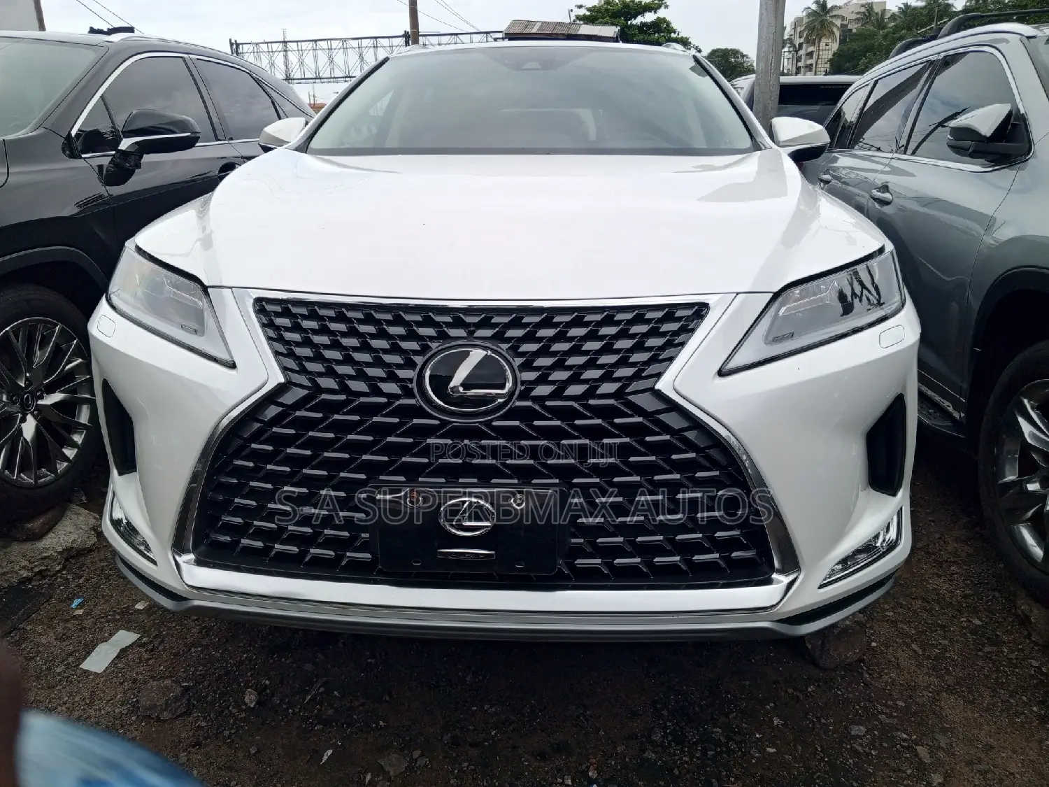 Lexus RX 2023 White