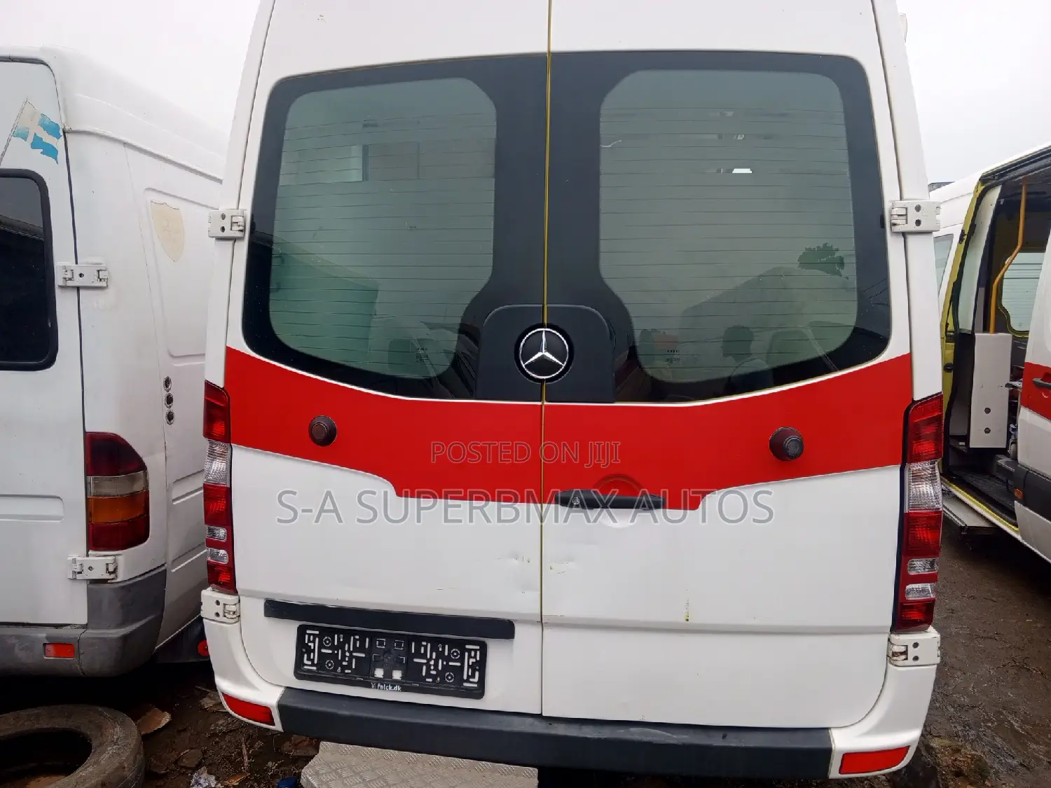 Mercedes-Benz Tourismo 2014 White