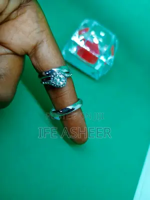 Couple's Set of Silver Wedding Ring 020