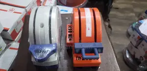 Knife Changes Over