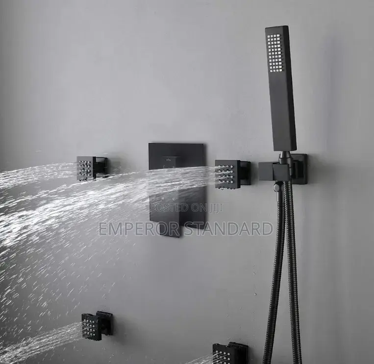 6way Conduit Shower Set