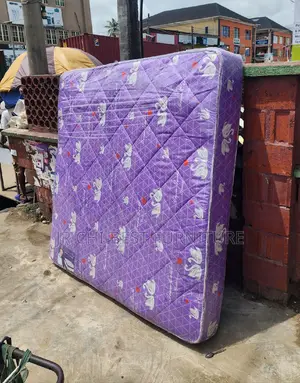 Quality 6 by 6, 4 by 6 Semiorthopedic Mattress Foam Bed