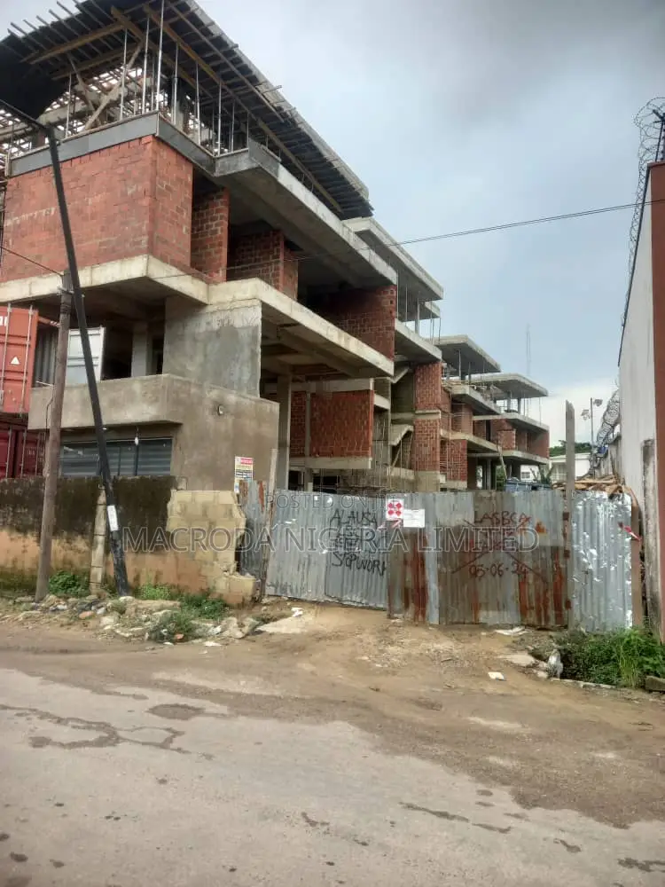 5bdrm House in Old Ikoyi for sale