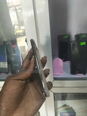 Apple iPhone 11 Pro 64 GB Gold