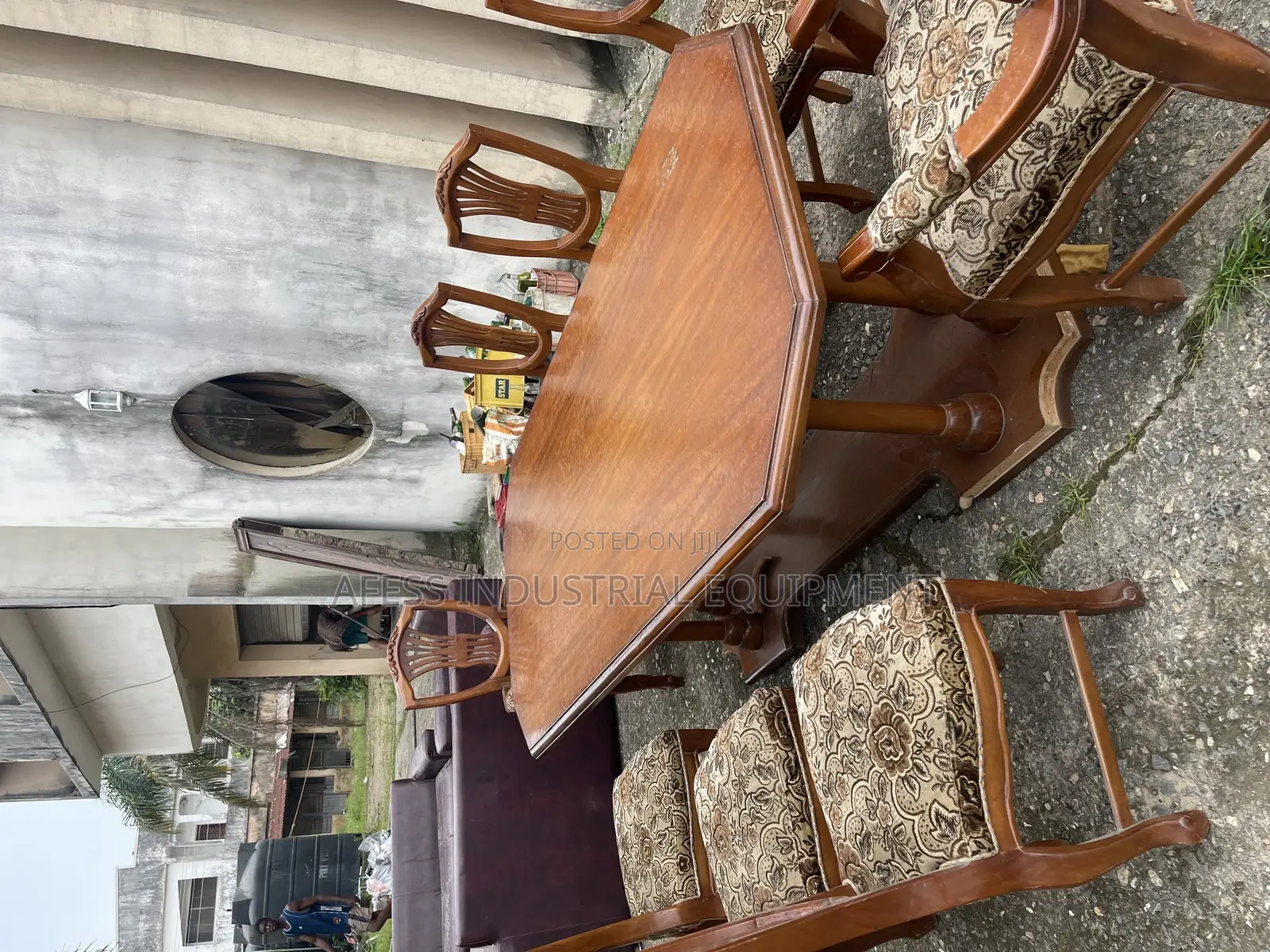 Dining Table and Chair Set