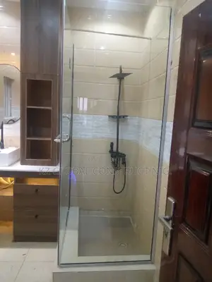 Frameless Shower Cubicle With G Handle Series 20