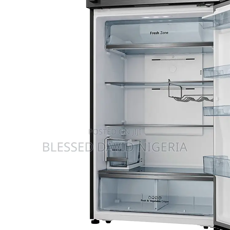 Hisense 565DRI 535L Top Freezer Refrigerator