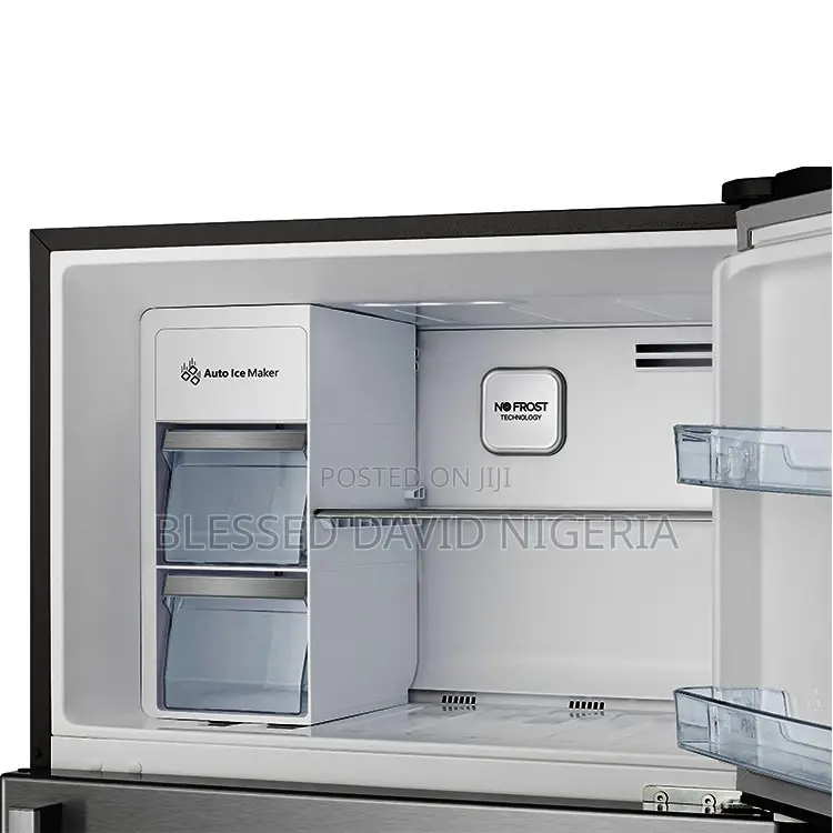 Hisense 565DRI 535L Top Freezer Refrigerator