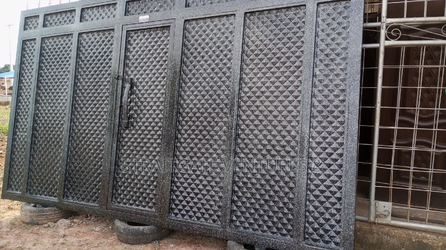 Heavy Silver-Black Rolling Gate