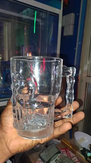 Cups With With Light for Champagne Drink in Clubs/ Bars