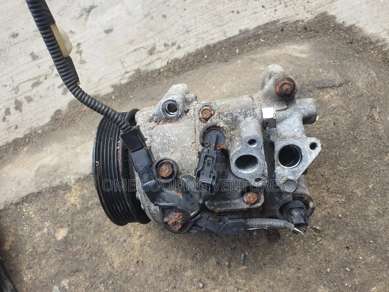 Neat Ac Compressor for 2AR Engine 4plugs Engine 
