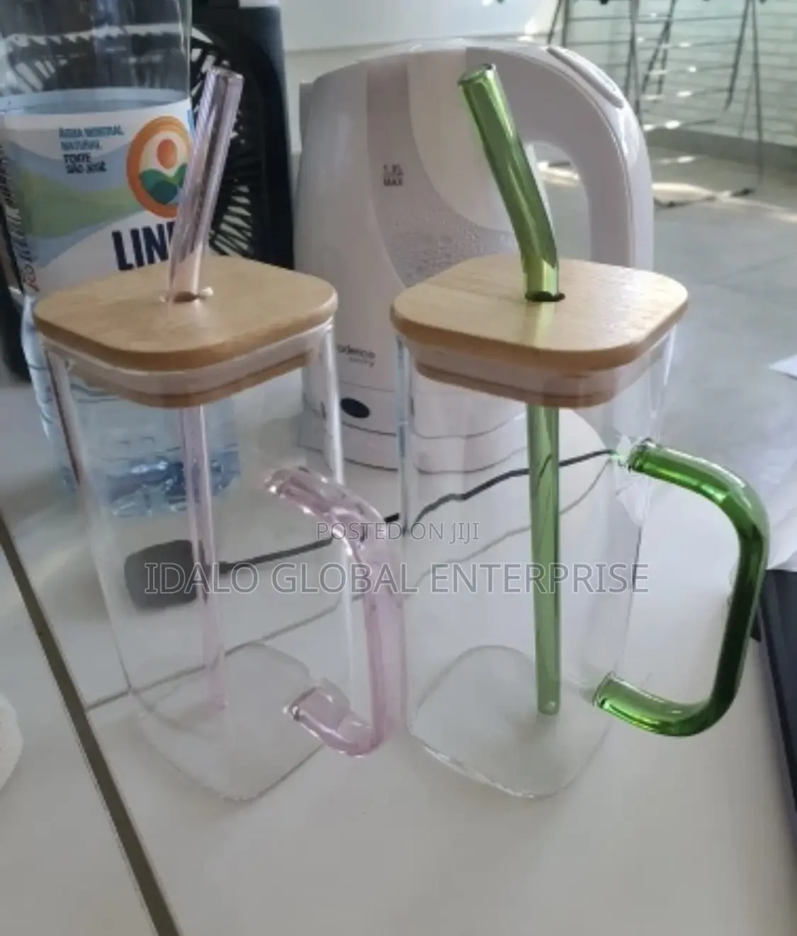Drinking Glass With Bamboo Lid and Straw