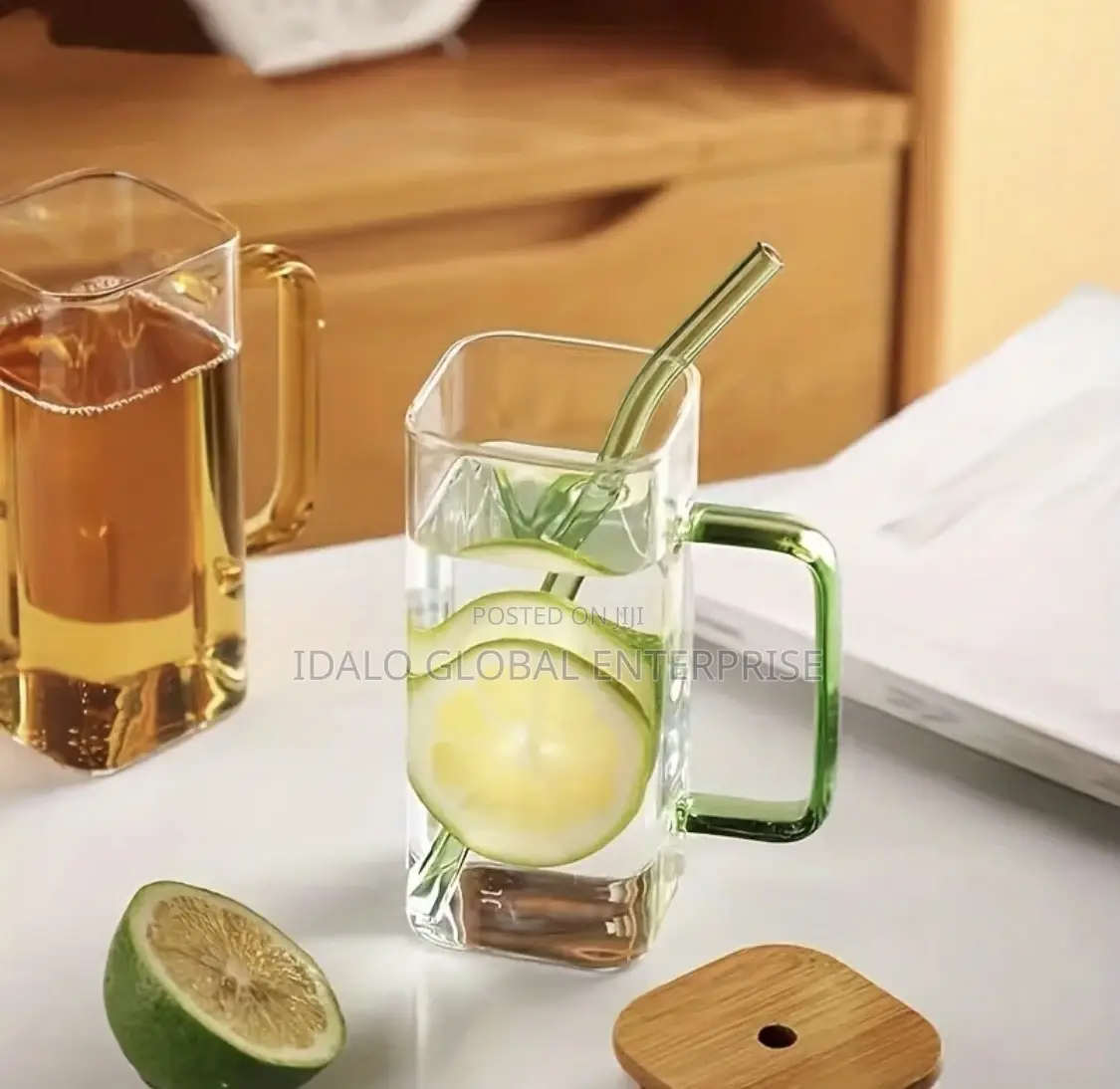 Drinking Glass With Bamboo Lid and Straw