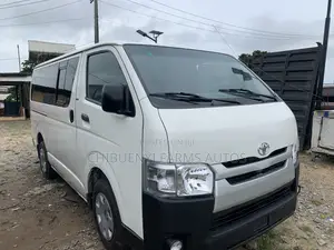 Toyota HiAce 2012 White