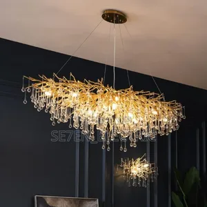 Dropping Chandelier Light