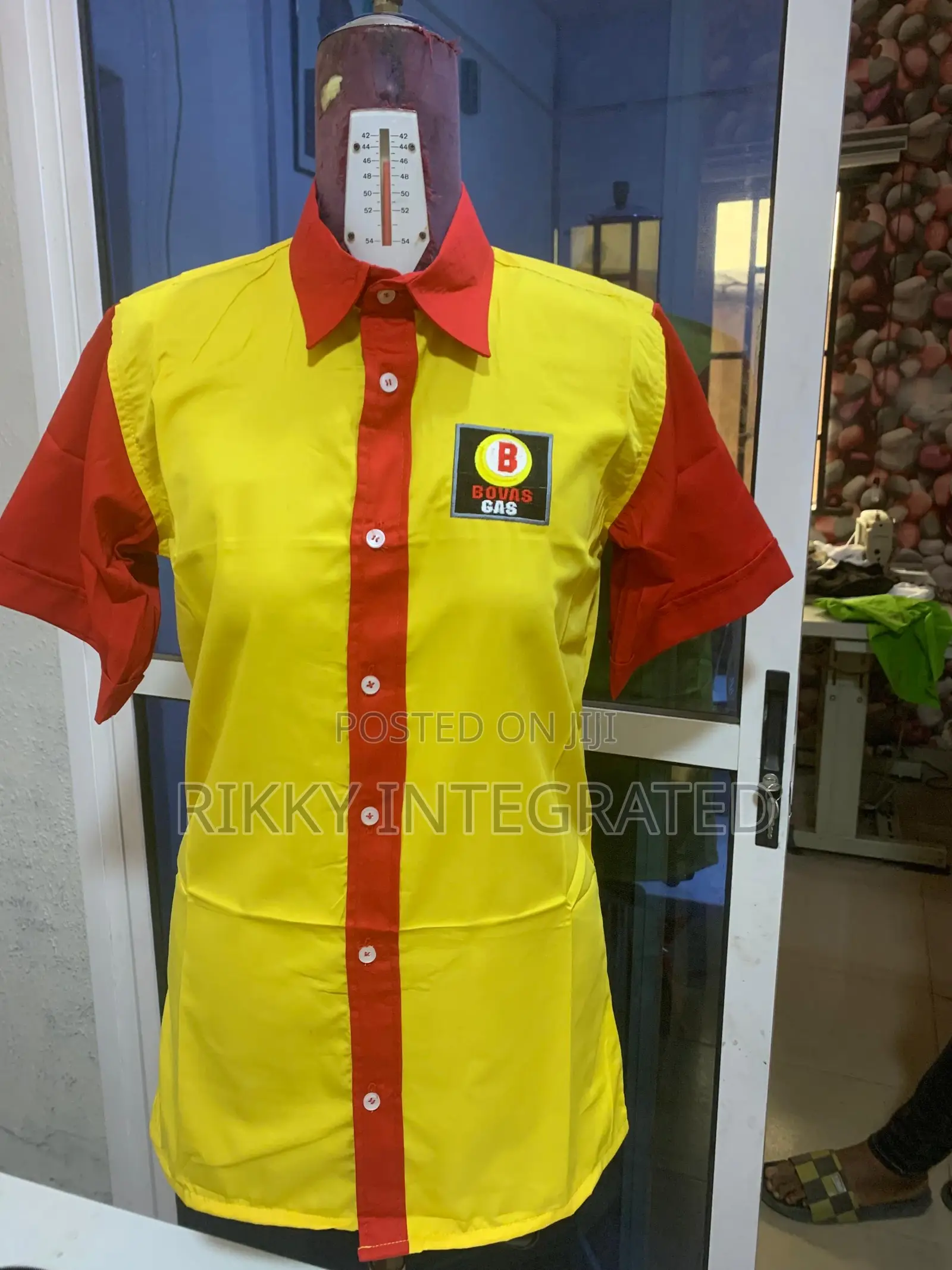 Custom Button Shirts ,Polo ,Uniforms for Staff and Members