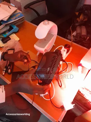 7*10W LED Flat Par Light