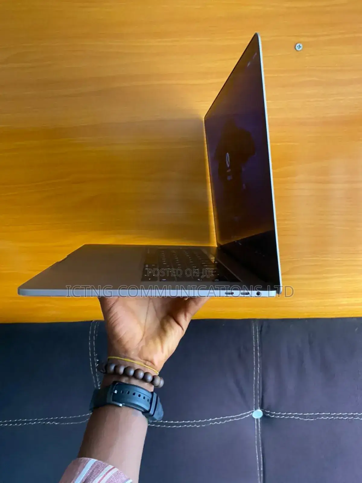 Laptop Apple MacBook Pro 2017 16GB Intel Core i7 SSD 512GB