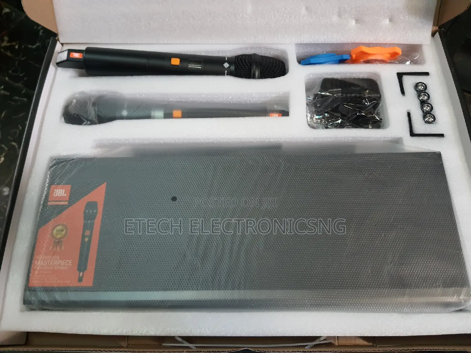 JBL Wireless Microphone KMC 9