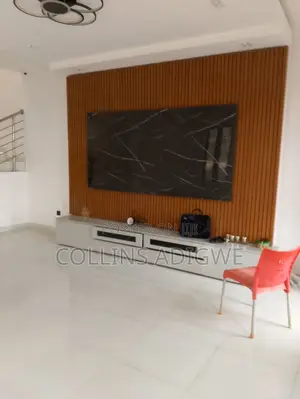 4bdrm Duplex in Harris Drive Vgc for sale