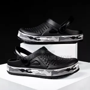 Qaulity Men/Women Crocs Design