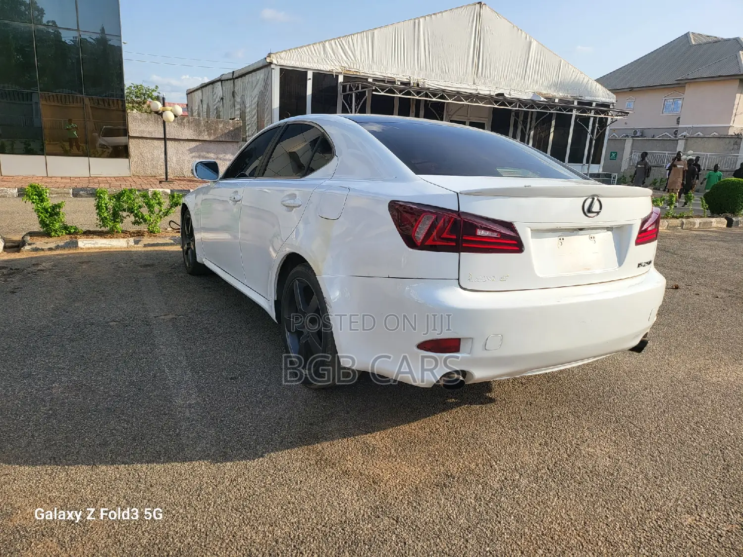 Lexus IS 2010