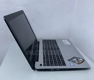Laptop Asus X555LA 8GB Intel Core I7 HDD 1T