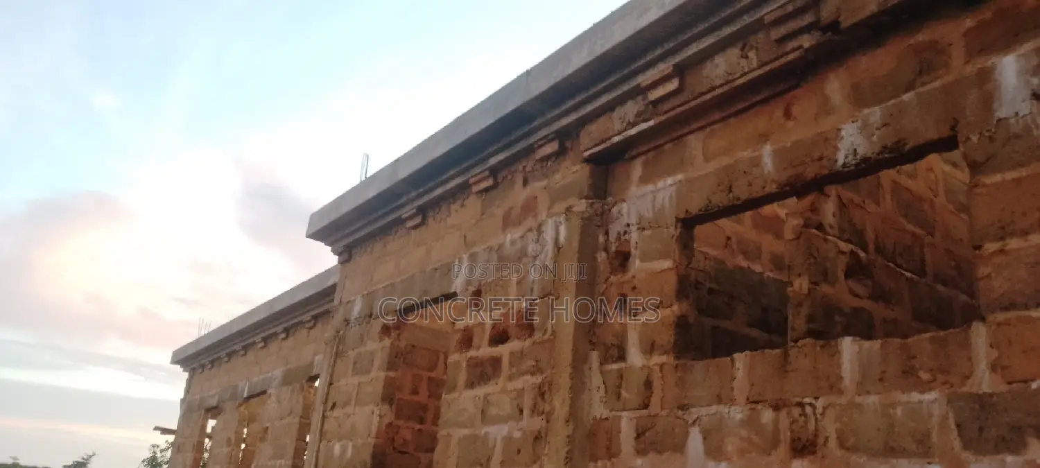 Parapet in Benin